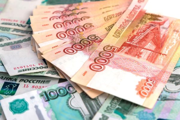 В России рекордно вырос объем наличных денег в обращении за последние 25 лет
