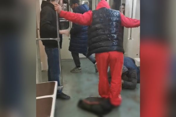 Поножовщина произошла  на станции метро «Мичуринский проспект» в Москве