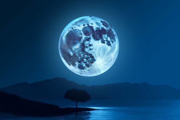 В ночь на 31 августа земляне наблюдали “Голубое суперлуние”