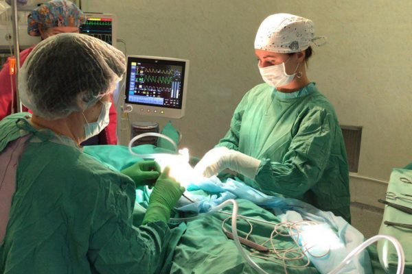 Хирурги прооперировали юного пациента с гемофилией